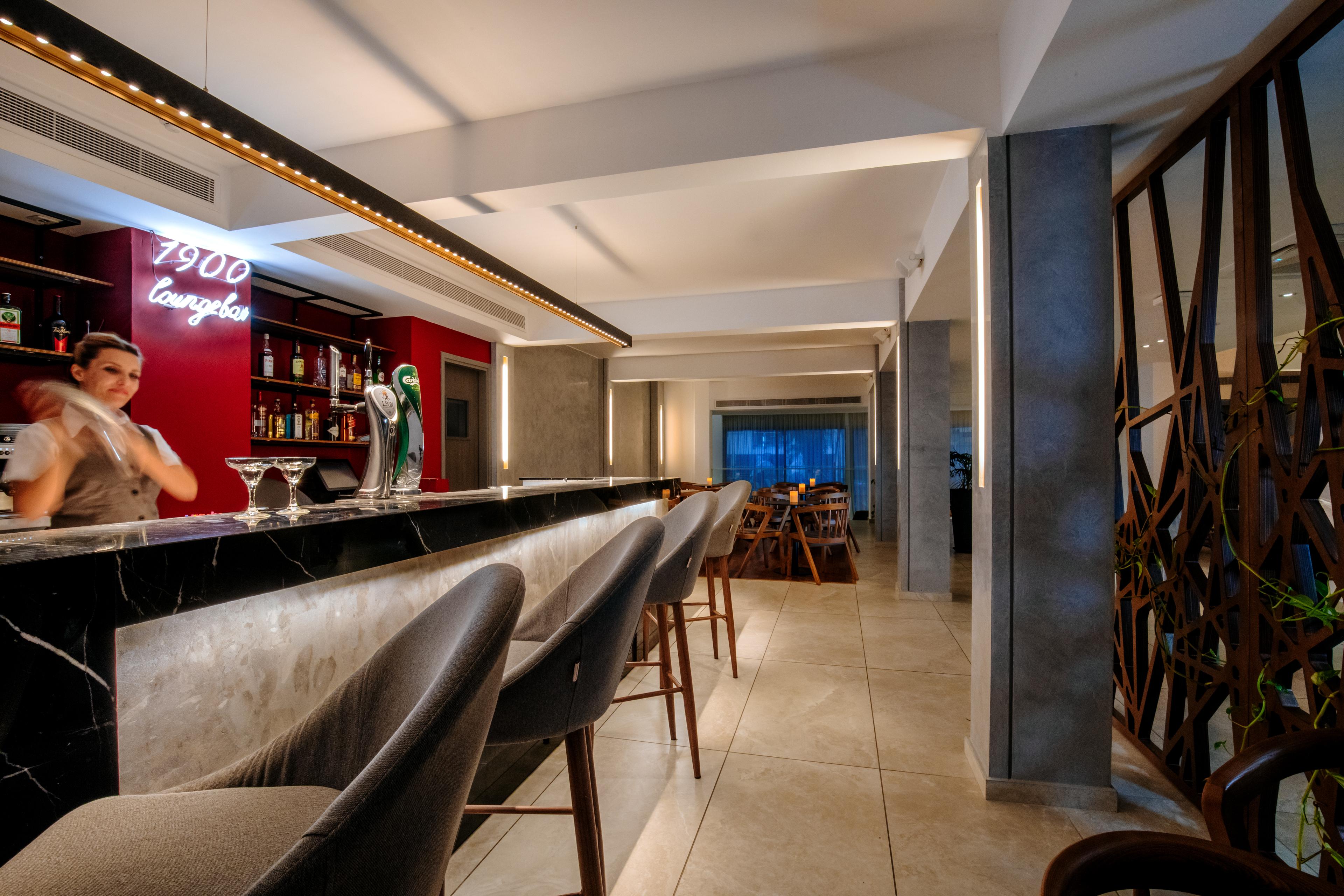 Sofianna Hotel Apartments Paphos Exterior photo
